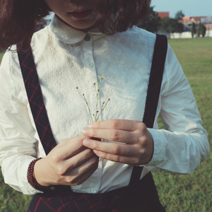 精品鲁鲁三级 Av无码
